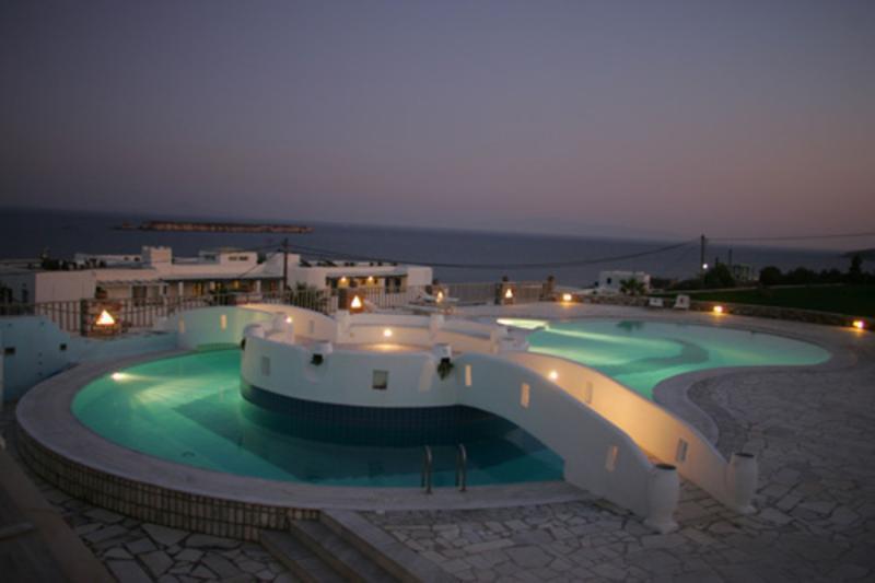 Captains Rock Chrisi Akti  Exterior foto